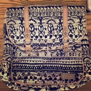 Sakroots convertible bag